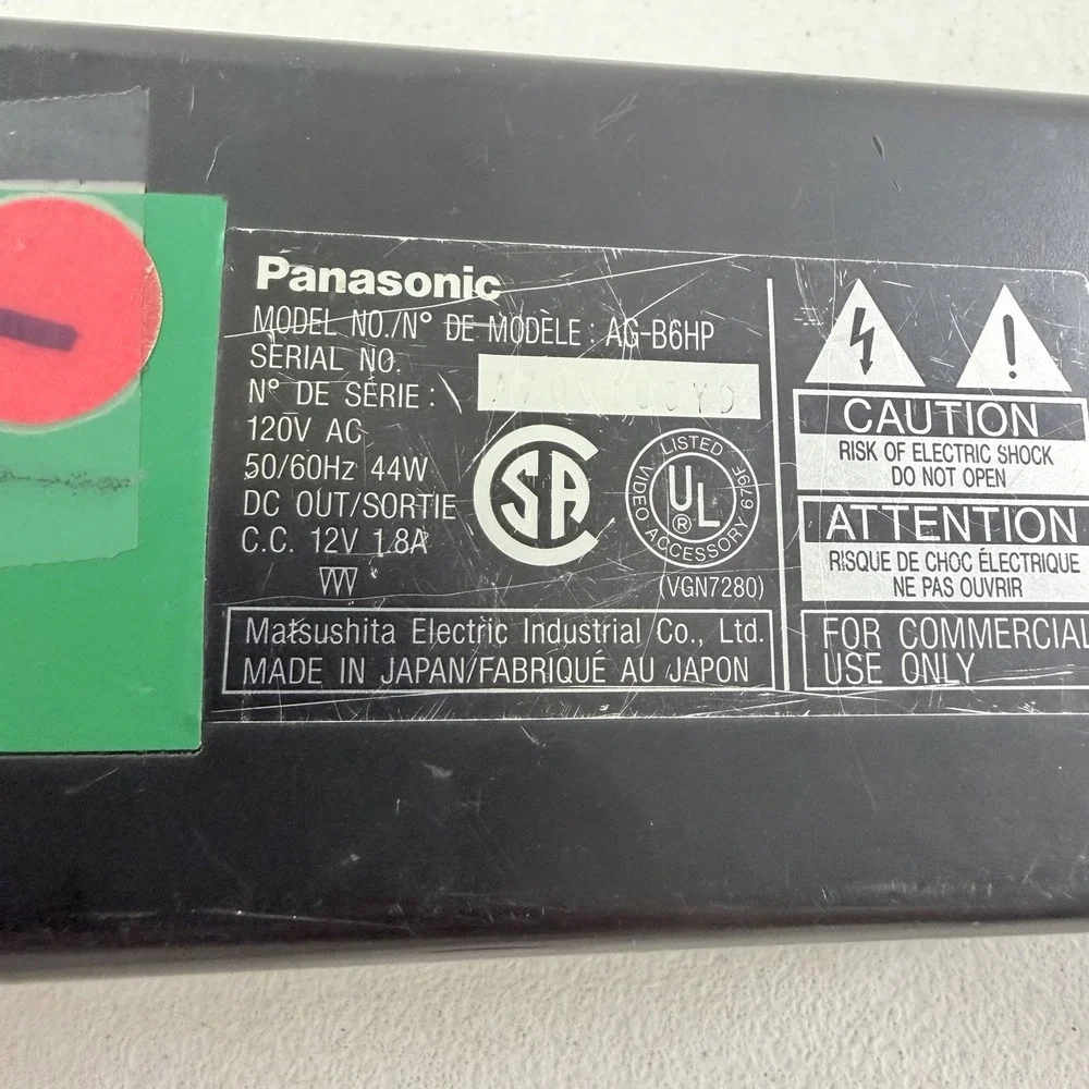 OEM Panasonic AG-B6HP Camcorder Video AC Adaptor Power Supply 12V 1.8A TESTED